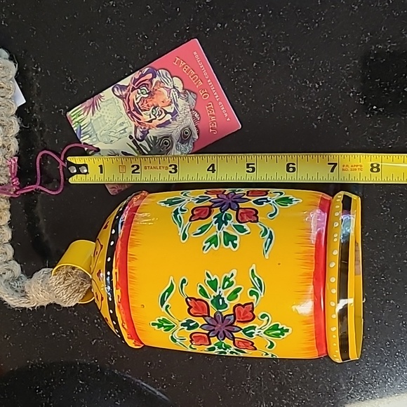 💛❤️Jewel of Mumbai Cow Bell - Picture 8 of 10